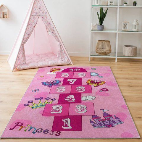 Дитячий килимок &ldquo;Princess Classics Pink&rdquo; &mdash; рожевий килим для дівчинки з класиками та принцесою, антиковзкий безворсовий килим Туреччина