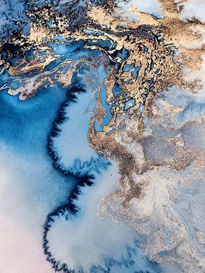 Дизайнерський безворсовий килим &laquo;Blue Gold Marble&raquo; &mdash; блакитно-синій із золотистими акцентами