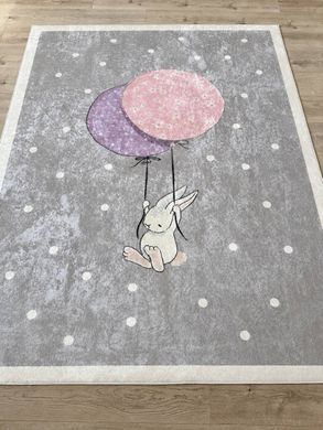 Теплий дитячий килим &laquo;Зайчик з повітряними кульками&raquo; | Ніжний килимок у дитячу кімнату | CoverKids
